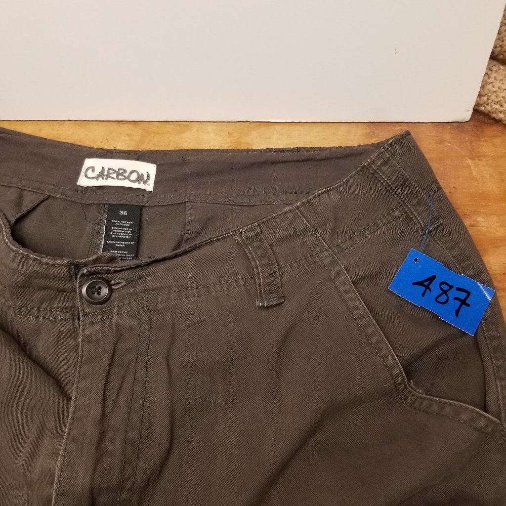 487 - Carbon 36W Cargo shorts